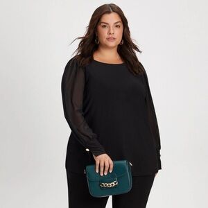 NWT Laura Chiffon Sleeve Top​​